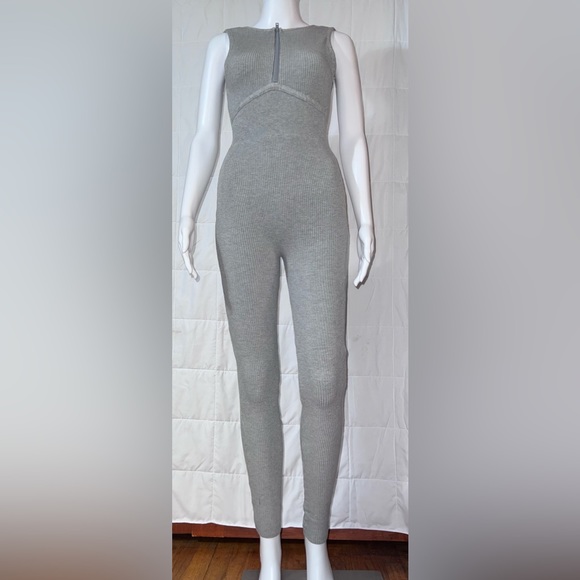 Fashion Nova Grey Ribbed Jumpsuit - Picture 3 of 4